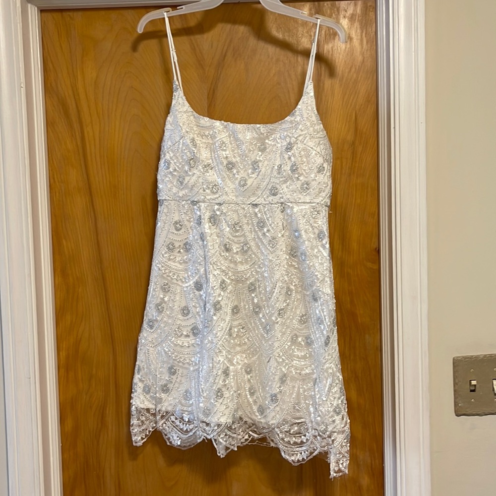 Girls Nation White Dress from Hello Molly Size Medium